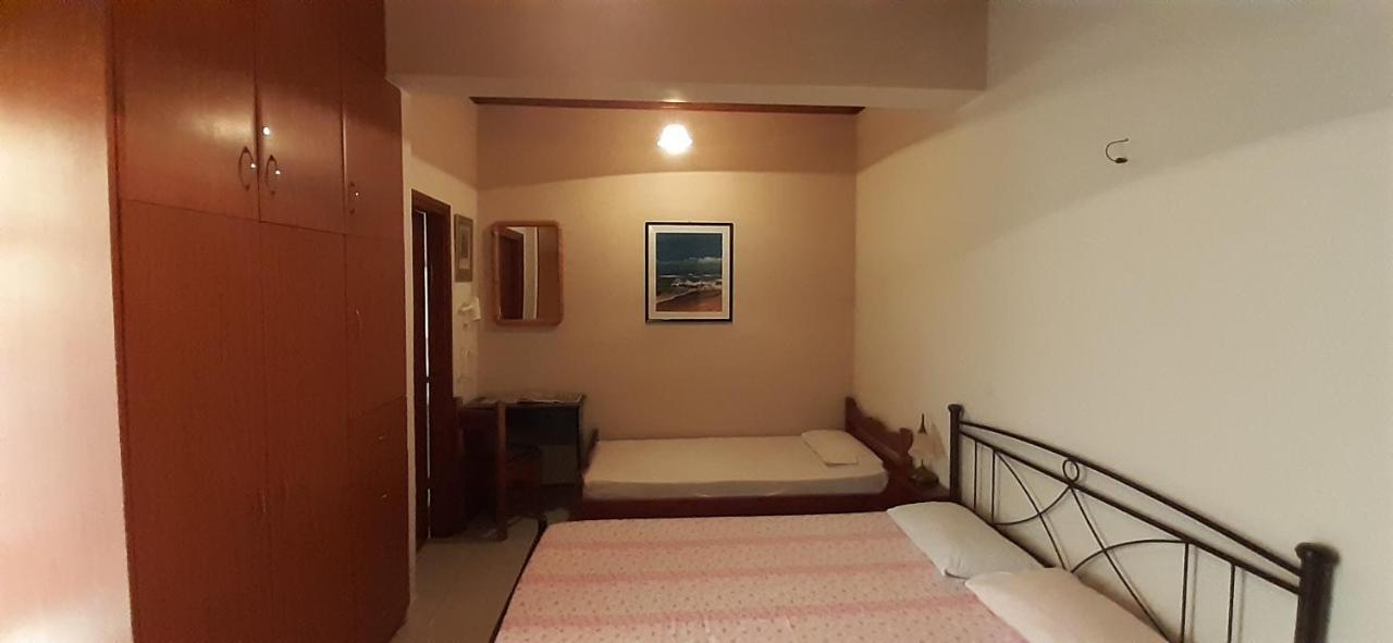 Toulatos Pantelis Apartment Poulata Exterior photo