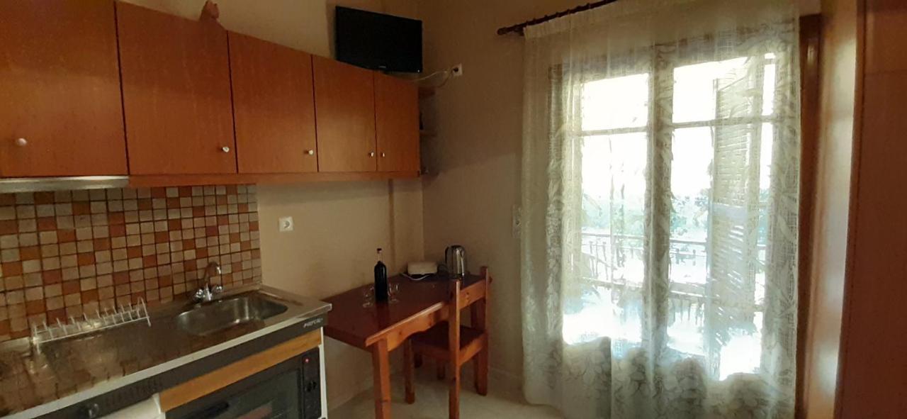 Toulatos Pantelis Apartment Poulata Exterior photo