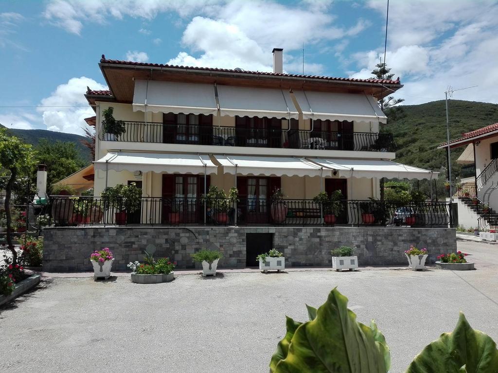 Toulatos Pantelis Apartment Poulata Exterior photo