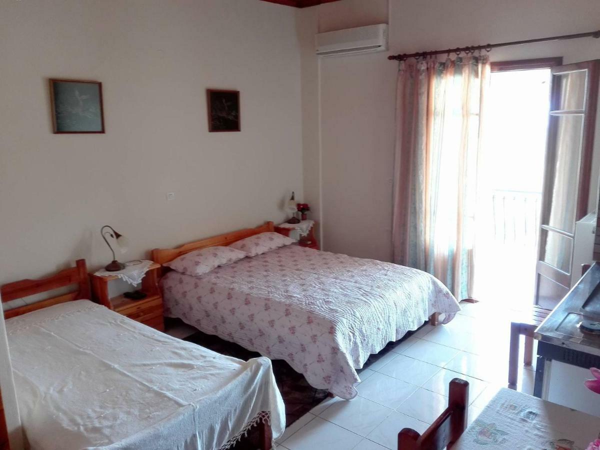 Toulatos Pantelis Apartment Poulata Exterior photo